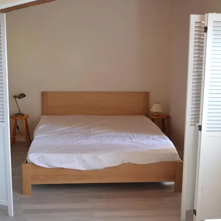 Apartment Duplex Rs Tursan Pour 5 Personnes Proche De La Des Bourdaines